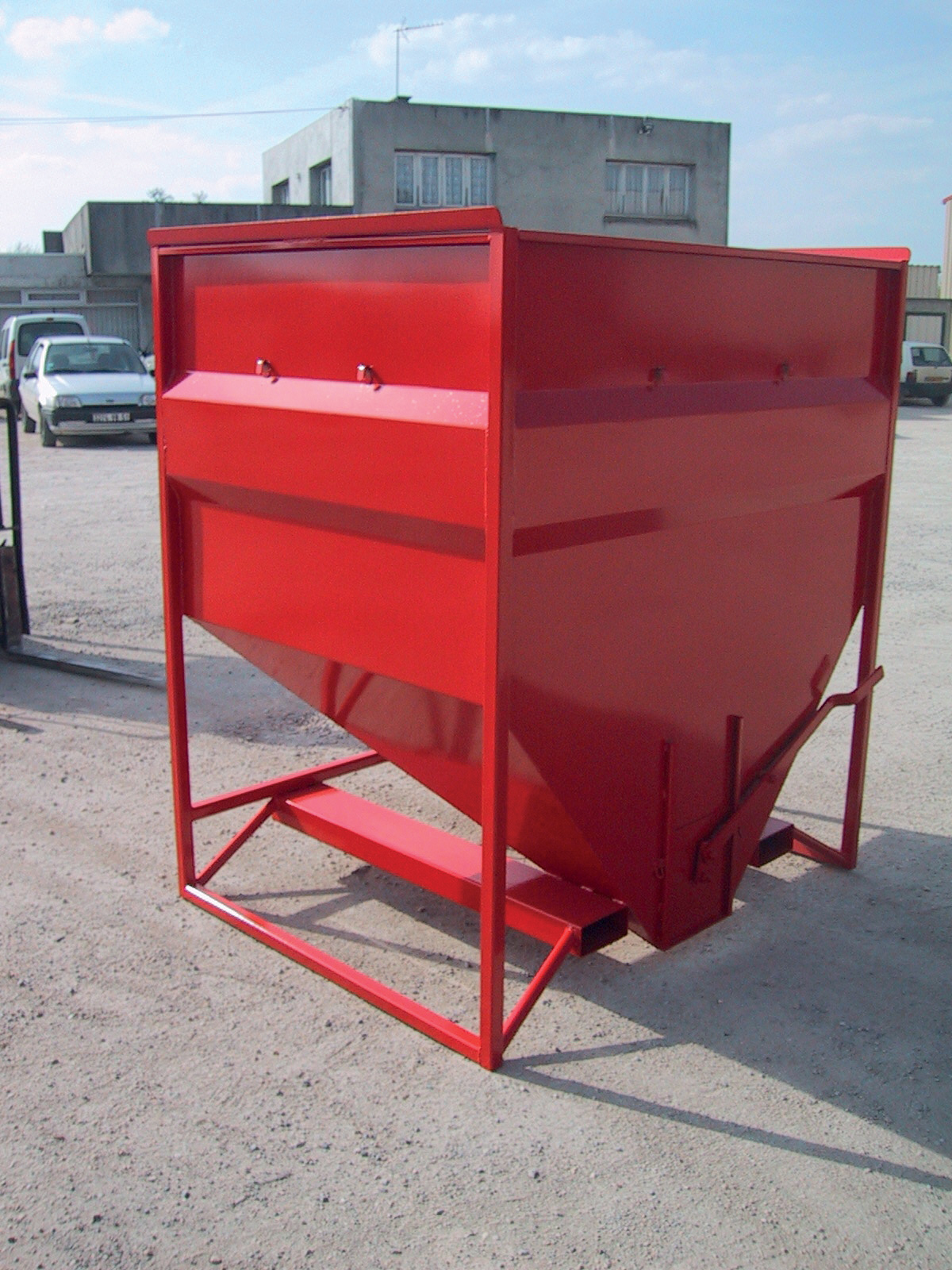 royer-tf2-tr-mie-2000-litres-vidange-avant image 1